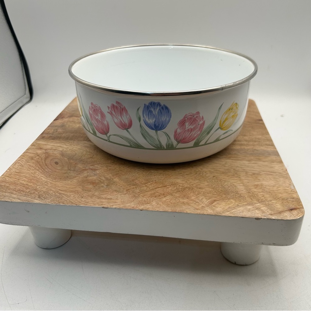 Floral Enamel Bowl with Tulip Design Vintage